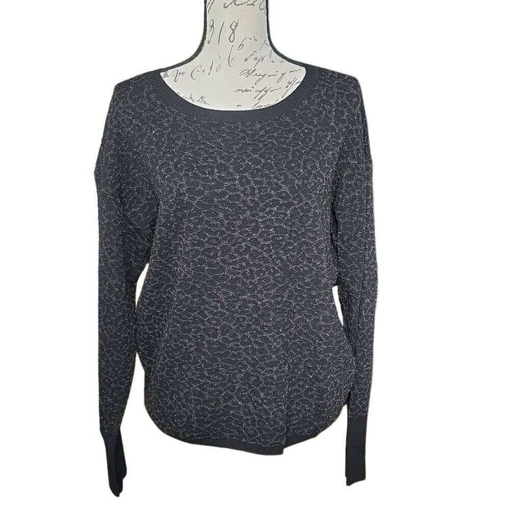Express Women's Size Large Black Shimmery Pattern Crew Neck Sweater